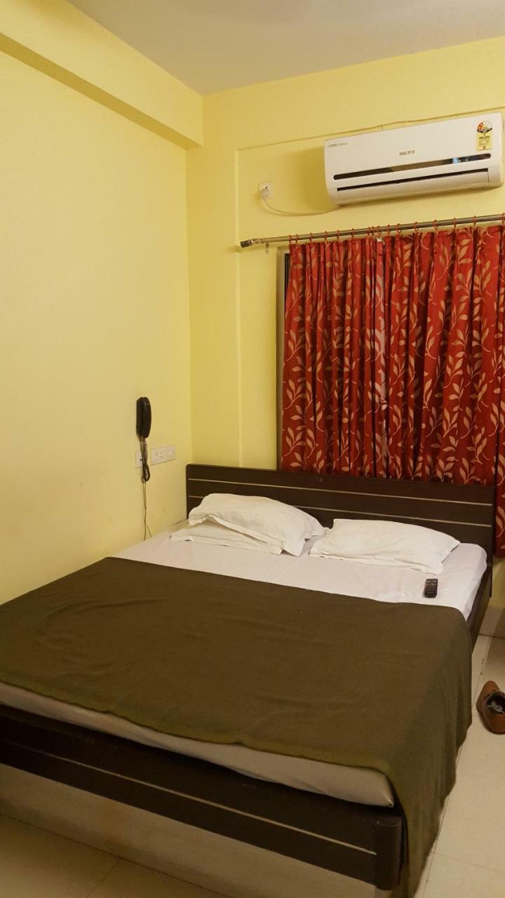 Capital O Kabita Guest House Near Acropolis Mall Calcuta Exterior foto